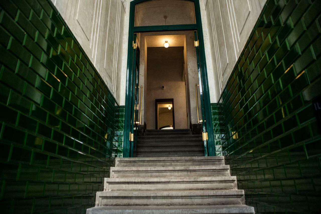 Апартаменти The Emerald Прага